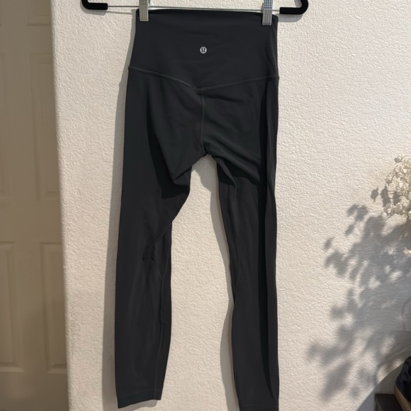 Lululemon align leggings size 4 - Picture 2 of 5